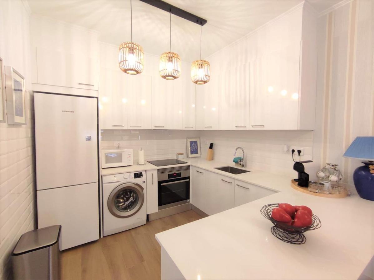 Apartamento Gomes -Free Airco, Wiffi & Swimming Pool- By Bedzy Porches  Exterior photo