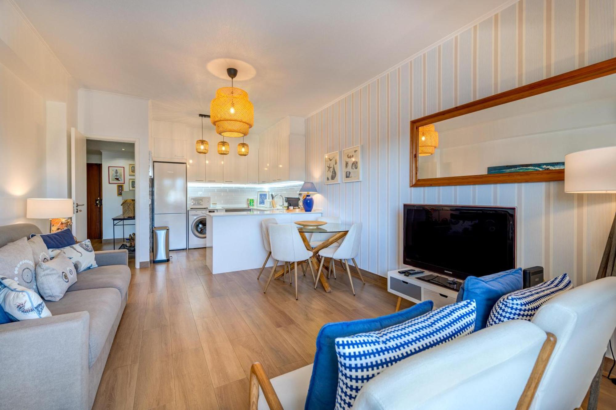 Apartamento Gomes -Free Airco, Wiffi & Swimming Pool- By Bedzy Porches  Exterior photo
