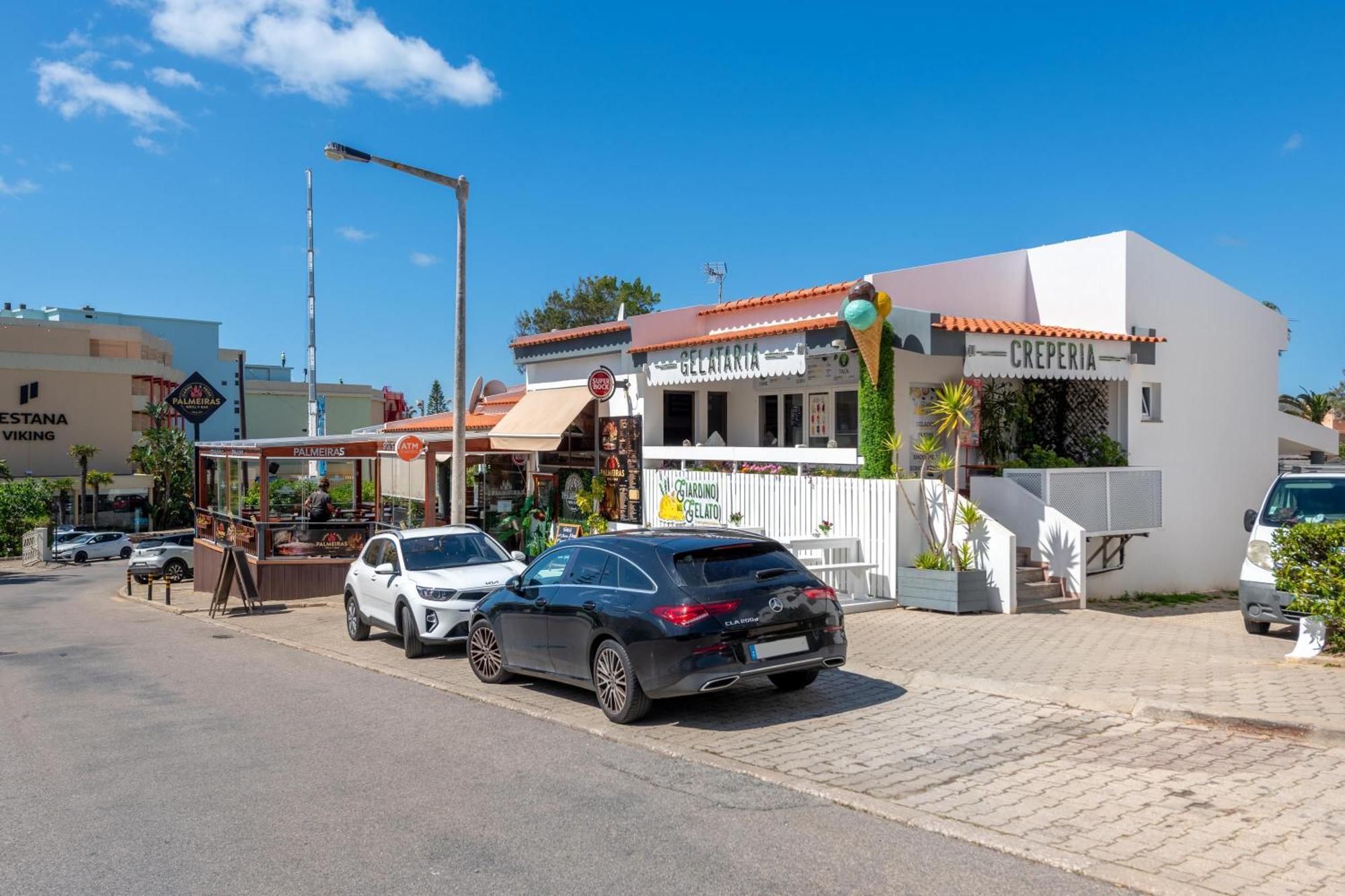 Apartamento Gomes -Free Airco, Wiffi & Swimming Pool- By Bedzy Porches  Exterior photo