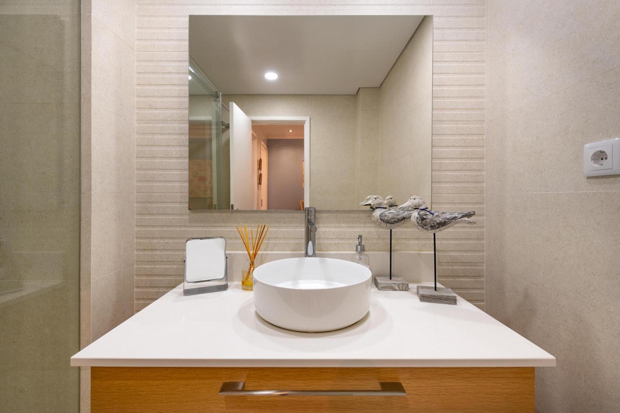 Apartamento Gomes -Free Airco, Wiffi & Swimming Pool- By Bedzy Porches  Exterior photo